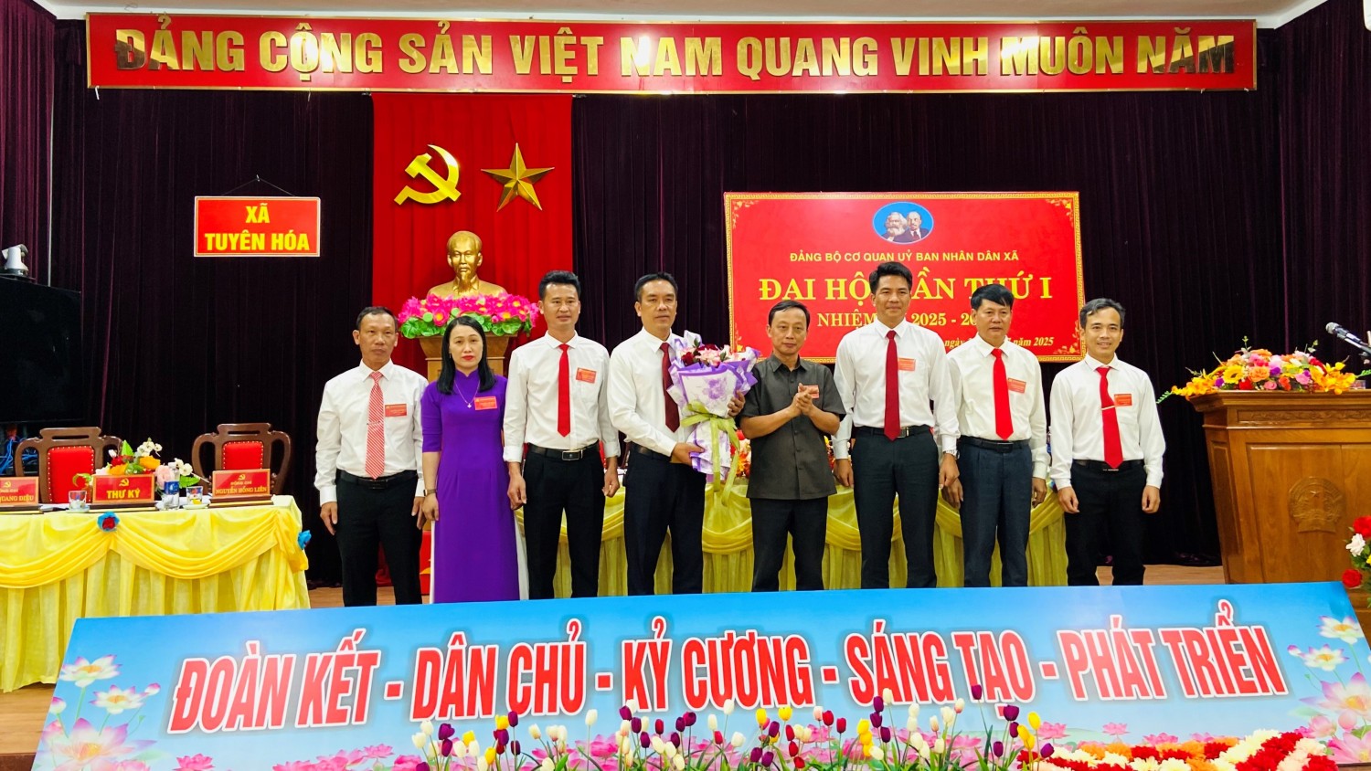 Đảng bộ Cơ quan Uỷ ban nhân dân xã Tuyên Hoá Đại hội lần thứ I, nhiệm kỳ 2025 – 2030