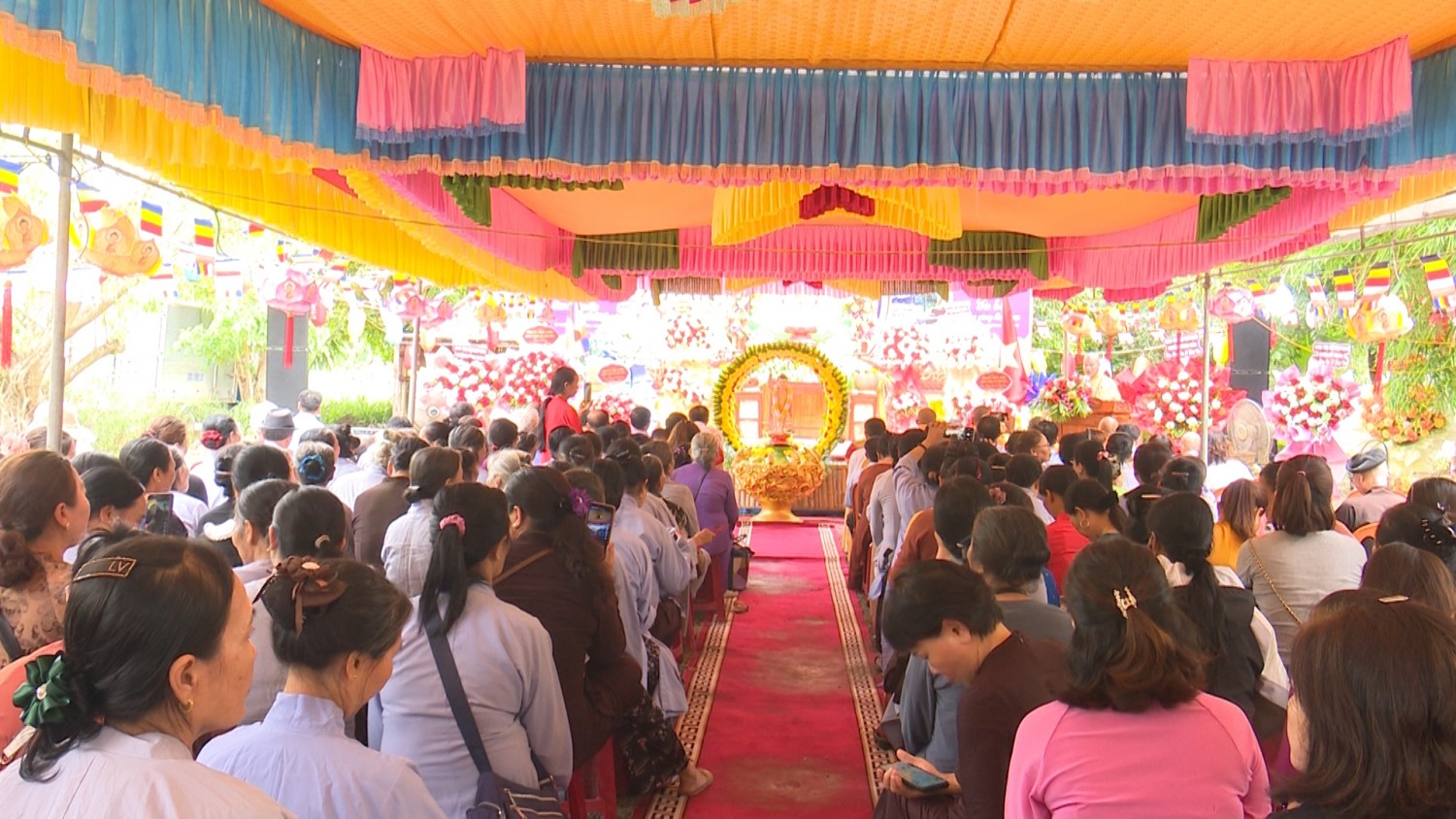 Lãnh đạo huyện dự Đại lễ Phật đản và chúc mừng các cơ sở Phật giáo nhân dịp Đại lễ Phật đản Phật lịch 2569 – Dương lịch 2025