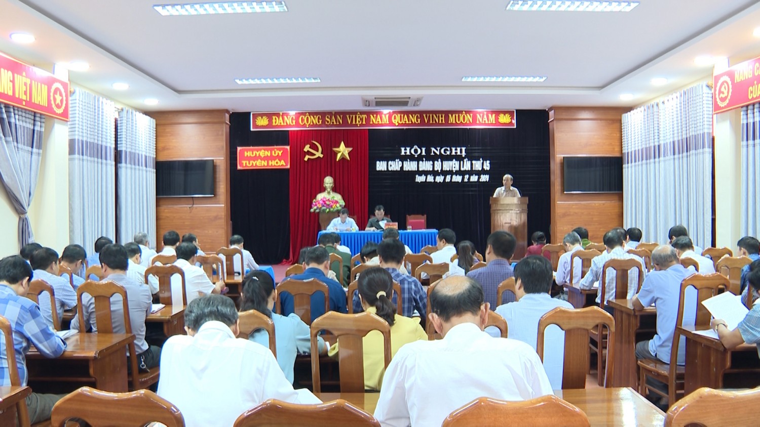 Tuyên Hóa Hội nghị Ban chấp hành Đảng bộ huyện lần thứ 45