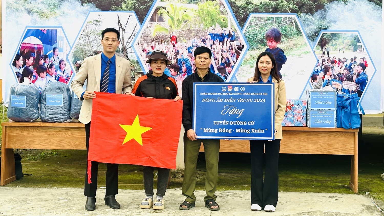 Tổ chức thành công chương trình tình nguyện “Đông ấm miền Trung” năm 2025