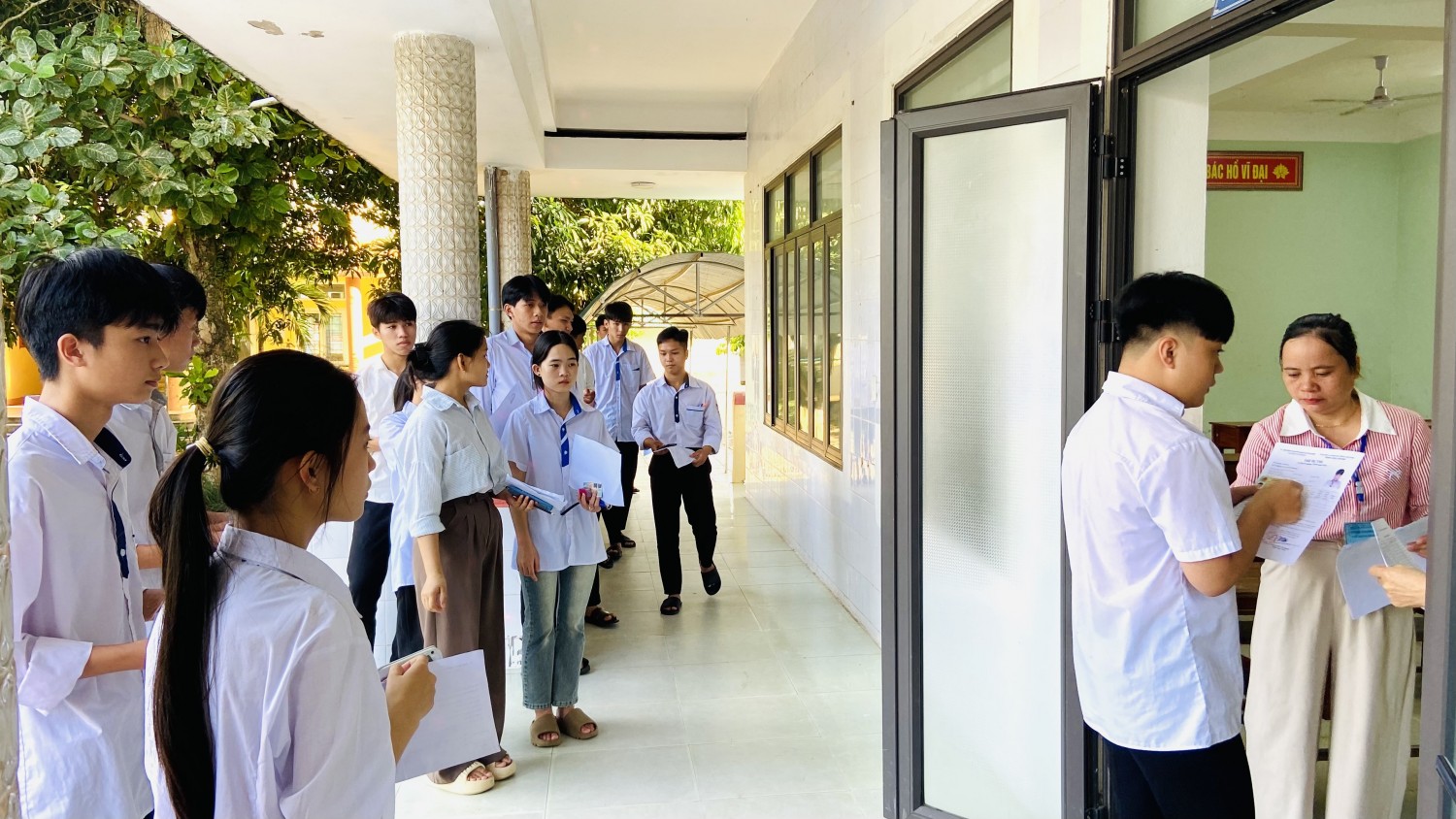 Tuyên Hóa hoàn thành kỳ thi tốt nghiệp THPT 2025 an toàn, nghiêm túc, đúng quy chế