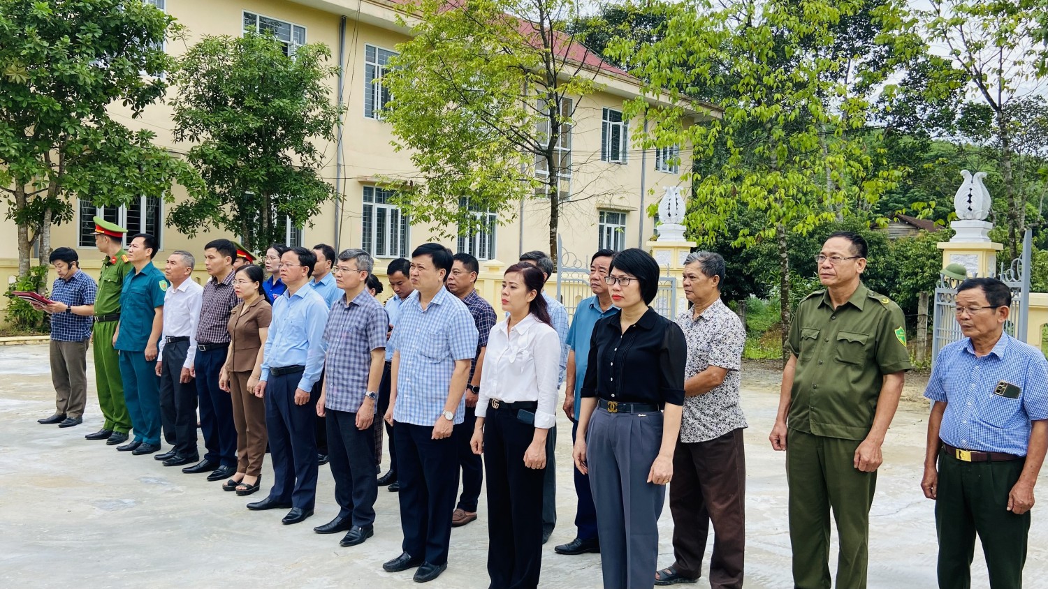 Xã Đồng Lê tổ chức Lễ viếng tại các Nhà bia tưởng niệm liệt sỹ trên địa bàn xã và một số di tích lịch sử