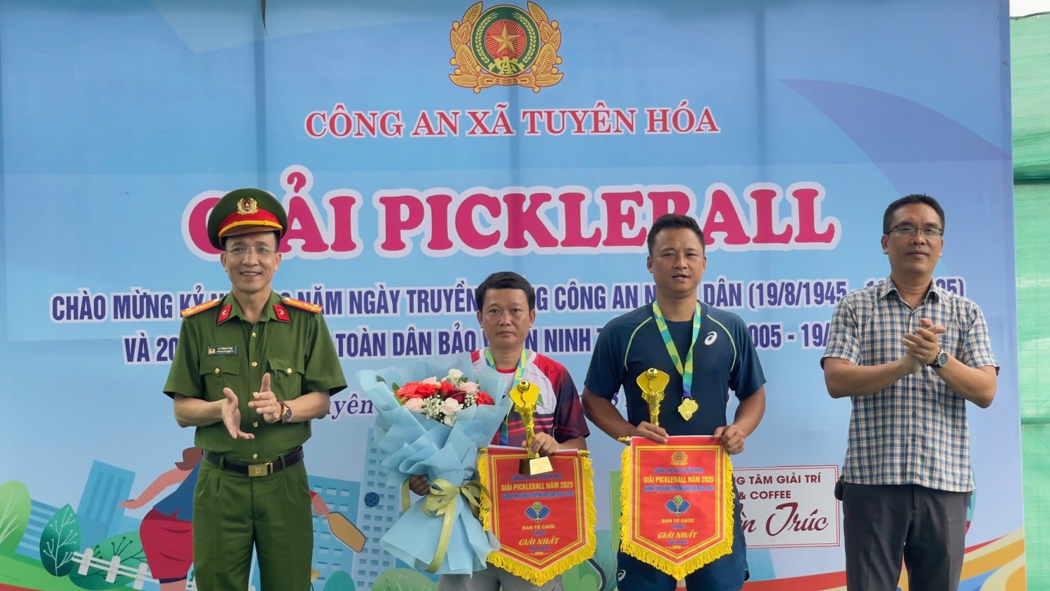 Công an xã Tuyên Hóa tổ chức giải Pickleball mở rộng năm 2025