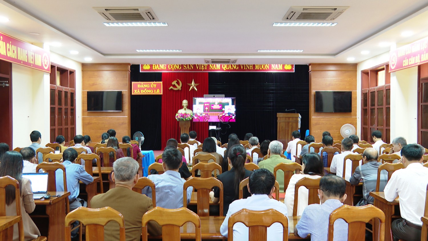 Hội nghị nghiên cứu, học tập, quán triệt, triển khai Nghị quyết Đại hội Đảng bộ tỉnh Quảng Trị lần thứ I, nhiệm kỳ 2025-2030